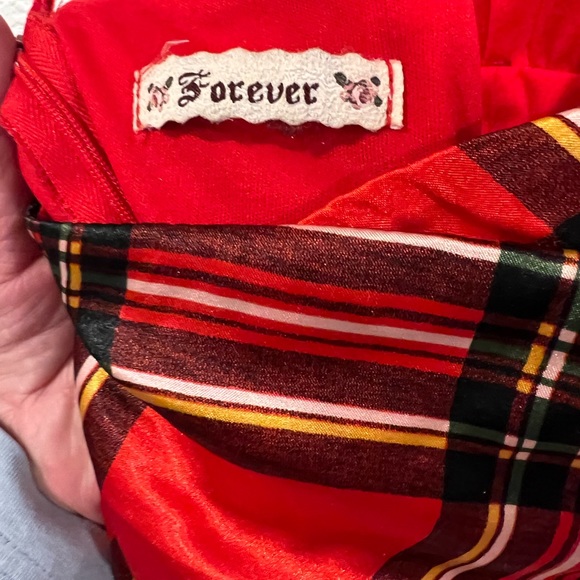 Dress - Picture 5 of 5